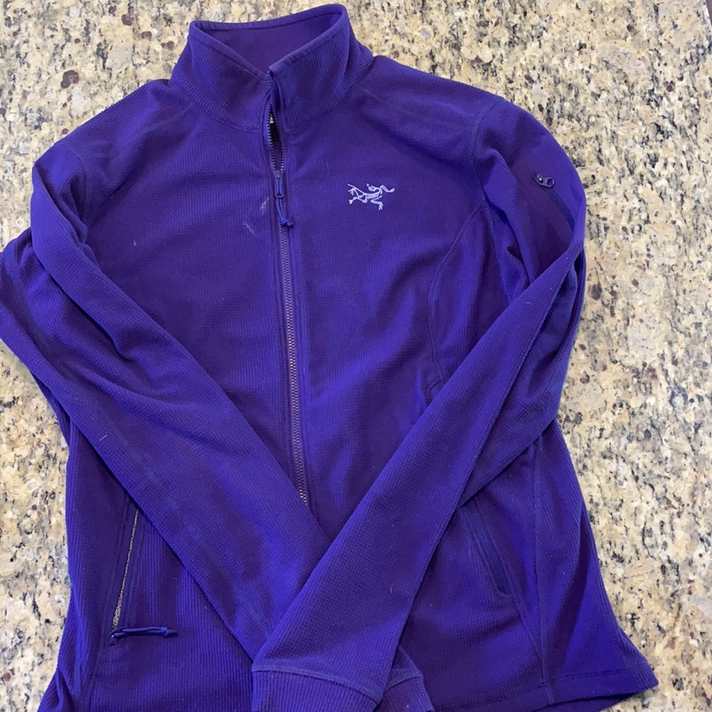 Arc’Teryx Full Zip W’s Sz Med Top GUC